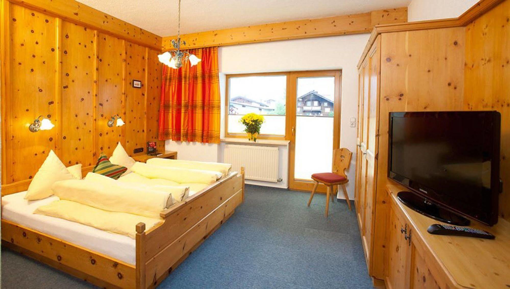 Top Tirol Appartement Huben  Exteriér fotografie